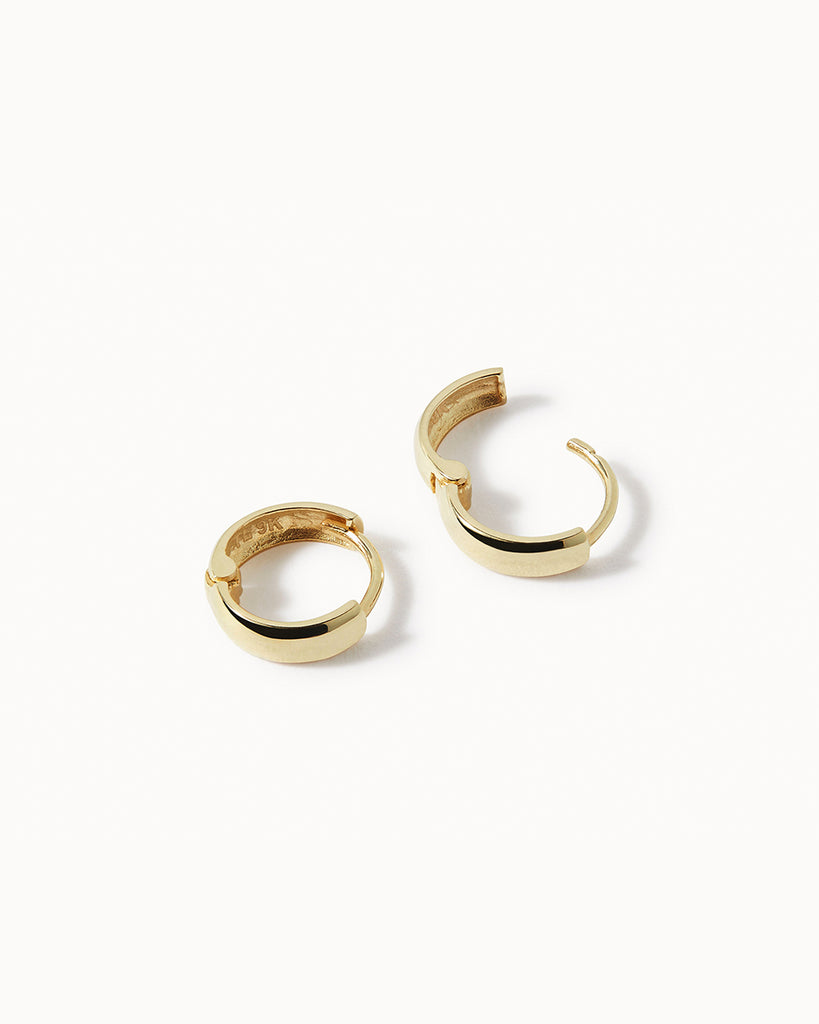 9ct Solid Gold Hinged Cartilage Hoop handmade in London by Maya Magal sustainable jewellery brand